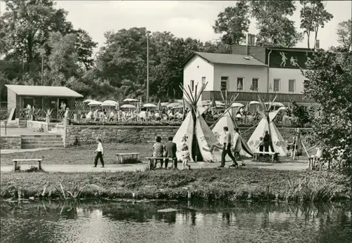 Bernburg (Saale) HO-Eiscafé „Bärenburg" mit Indianerdorf 1973