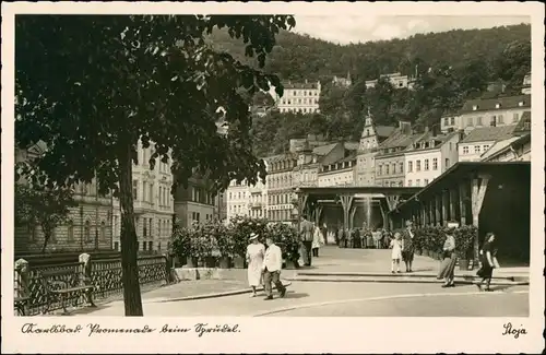 Postcard Karlsbad Karlovy Vary Promenade beim Sprudel 1930