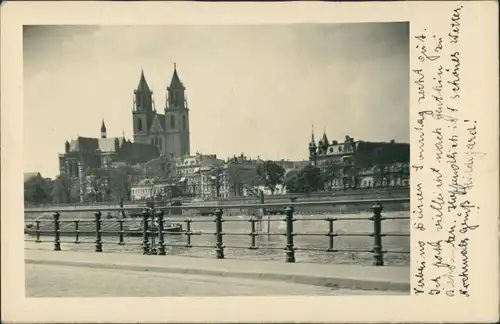 Altstadt-Magdeburg Frachtschiff auf Elbe passiert Altstadt und Dom, Kirche 1934 