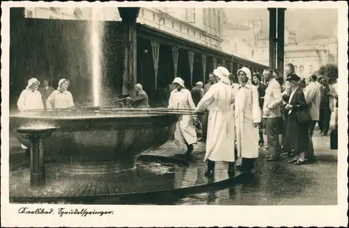 Postcard Karlsbad Karlovy Vary Sprudelspringer - Frauen 1934