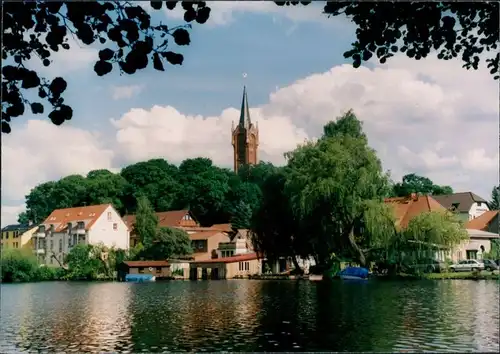 Feldberg-Feldberger Seenlandschaft Partie am Haussee,  Blick Kirche 2005