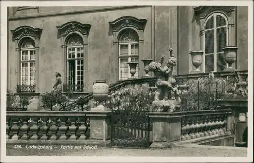 Ludwigsburg Außenansicht, Partie am Schloss, Castle Postcard 1933