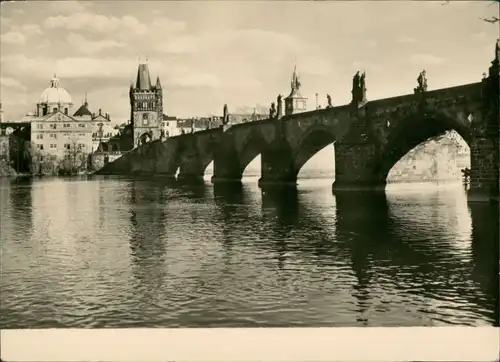Postcard Prag Praha Karlsbrücke/Karlův most 1970