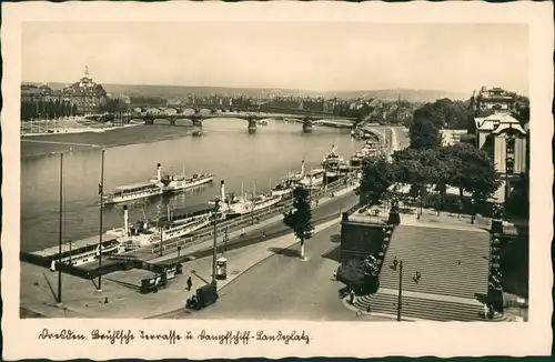 Dresden Brühlsche Terrasse / Terassenufer, Elbe Schiffe Anlegestelle 1930