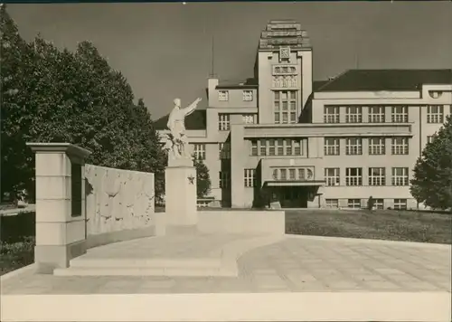Kuttenberg Kutná Hora pomník Rudoarmějců před 1964