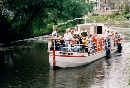 Leipzig Karl-Heine Kanal Passagierschiff Weltfrieden 1999 Privatfoto