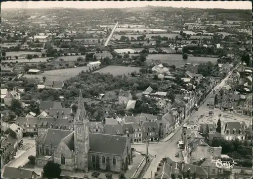 Brécey Brécey Vue aérienne, L`Eglise et route de St.-Hilaire/Luftaufnahme 1956