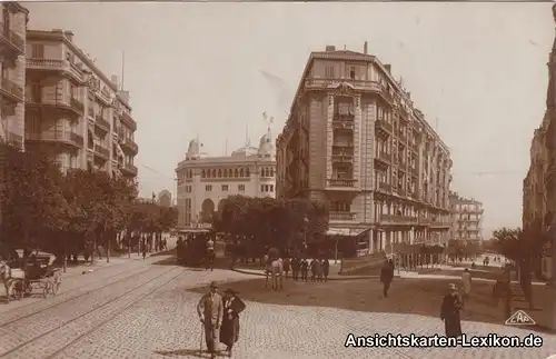 Postcard Algier دزاير Rue Michelet et la Poste 1930 