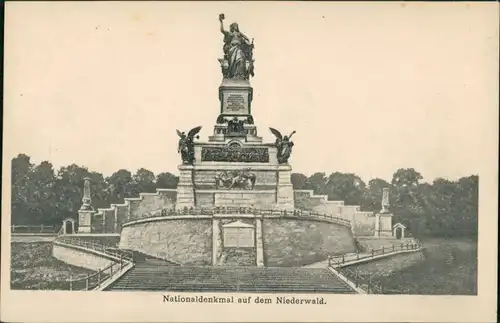 Rüdesheim (Rhein) Nationaldenkmal / Niederwalddenkmal am Rhein/Rüdesheim 1905