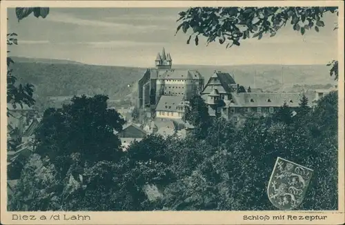 Ansichtskarte Diez (Lahn) Schloss Diez mit Rezeptur, Fernansicht, Wappen 1920