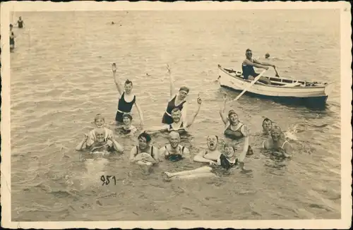 Ansichtskarte Dahme (Holstein) Badespass - Ruderboot 1930