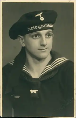 Porträt Soldat Kriegsmarine Militär/Propaganda - 2.WK (Zweiter Weltkrieg) 1941 Privatfoto