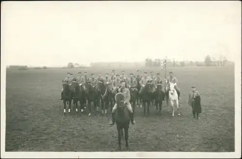 .Tschechien Sokol-Verein, Männer zu Pferde Privatfoto Ak 1933 Privatfoto