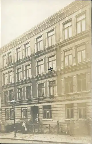 Ansichtskarte Magdeburg Häuserzeile - Straße, Privatfoto Ak 1913