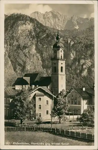 Ansichtskarte Kiefersfelden Kirche und Straßenpartie 1937