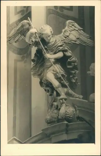 Ansichtskarte  Engel Skulptur an einer Kirche (Foto Hege) 1930