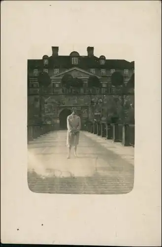 Foto Bad Pyrmont Haus, Mauer - Frau 1928 Privatfoto