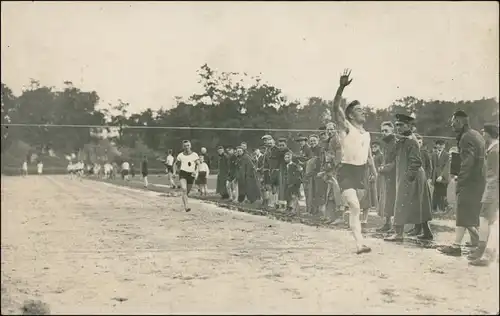 Ansichtskarte Hamburg Sport - Leichtatheletik 100 m Wettkampf 1922