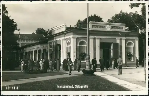 Postcard Franzensbad Františkovy Lázně Kuranlagen - Salzquelle 1928