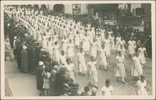 Foto Flensburg Straße, Parfümerie - Turnerinnen 1922 Privatfoto