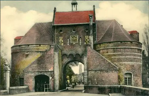 Brügge Brugge | Bruges Porte Maréchale, Smedepoort, Gebäude mit Torbogen 1950