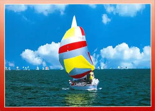 Ansichtskarte  Segelboote auf See 2000