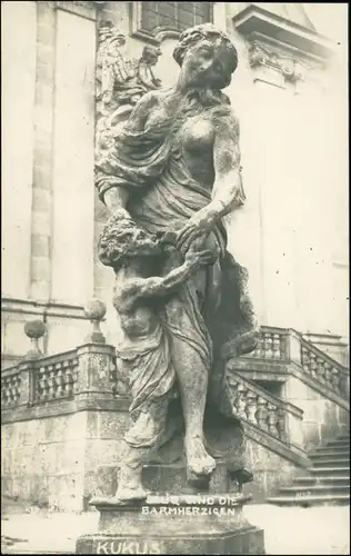 Foto Kukus Kuks Schloß - Statue Barmherzigkeit 1925 Privatfoto