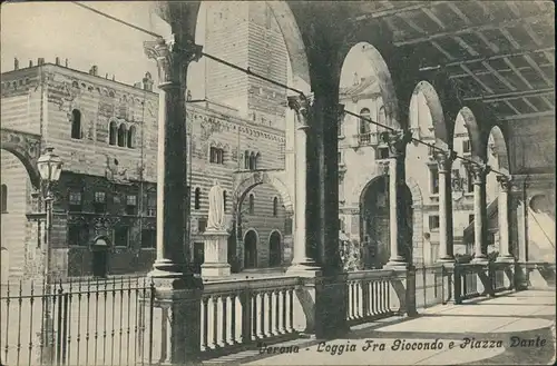 Verona Italia Loggia Fra Giocondo e Plazza Dante/Laubengang Häuserzeile 1910