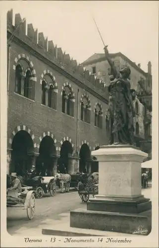 Verona Verona Monumento 14 Novembre/Pferde Kutschen Fuhrwerke am Denkmal 1930