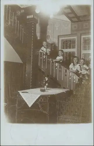 Graudenz Grudziądz Kinder im Flur Stadthaus - Gestaltung 1911 Privatfoto