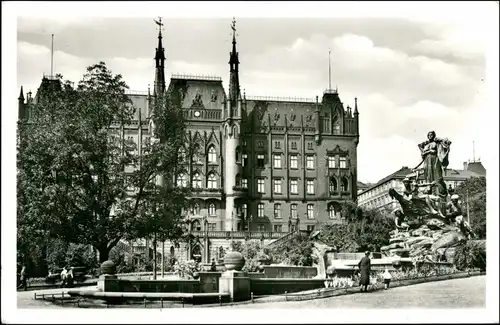 Postcard Stettin Szczecin Manzelbrunnen, Rathaus 1955