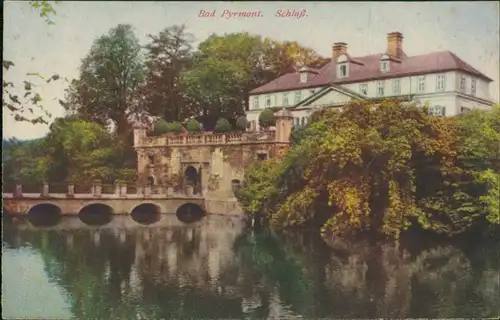 Bad Pyrmont Partie am Schloss, Teich Brücke, Castle Postcard 1920