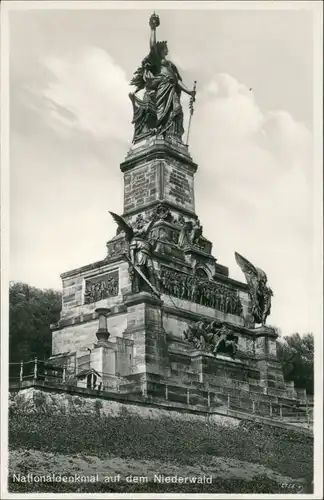 Rüdesheim (Rhein) National-Denkmal / Niederwalddenkmal am Rhein 1940