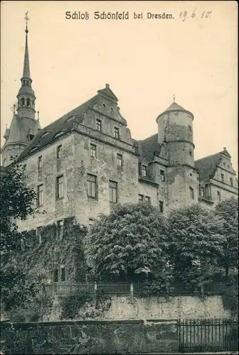 Ansichtskarte Schönfeld - Weißig-Dresden Partie am Schloß 1910