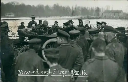 Soldaten, Auto - gefangene Englische Flieger 1. WK 1916 Privatfoto