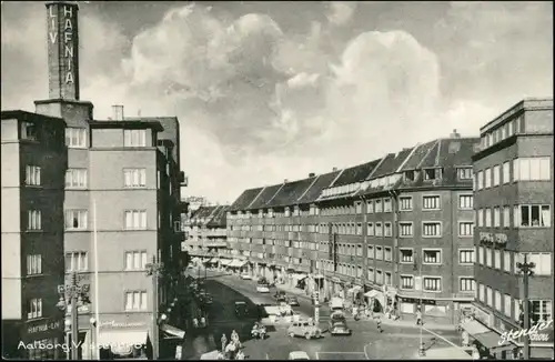 Postcard Aalborg Ålborg Vesterbro/Kreuzung mit Autos und Menschen 1965