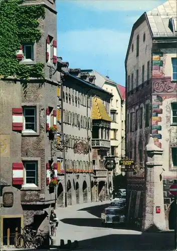 Innsbruck Strasse am Goldenes Dachl, Auto Mercedes, Gasthaus Goldener Adler 1970