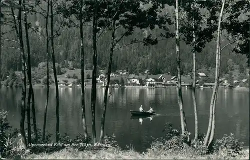 Ansichtskarte Feld am See Alpenseebad Feld am See, Personen im Ruderboot 1955