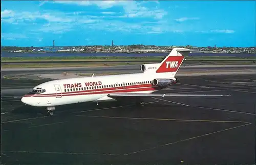 Ansichtskarte  Flugzeug TWA-TRANS WORLD AIRLINES Boeing 727-31 1990