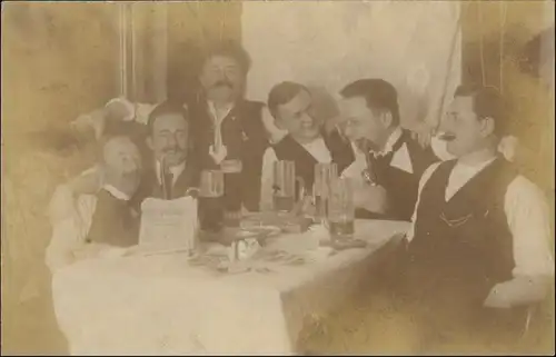 Ansbach Männerrunde beim Bier trinken, Pfeife Zeitung Zigarre 1908 Privatfoto