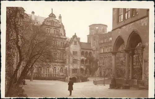 Ansichtskarte Heidelberg Schloßhof 1929