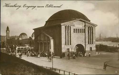 Ansichtskarte St. Pauli-Hamburg Elbtunnel - Eingang, belebt 1928
