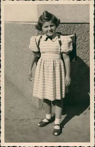 Foto  Mädchen Einschulung 1956 Privatfoto