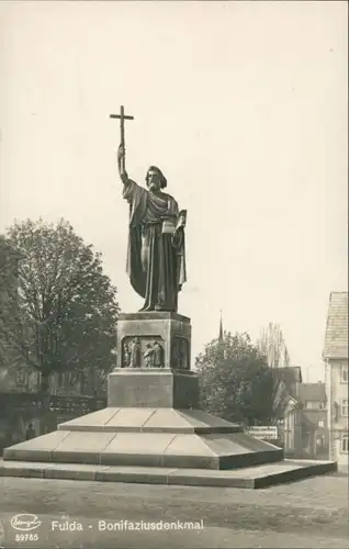 Ansichtskarte Fulda Strassen Partie am Bonifatius Denkmal 1940
