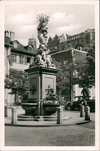 Ansichtskarte Heidelberg Madonnabrunnen am Kornmarkt mit altem Auto 1940