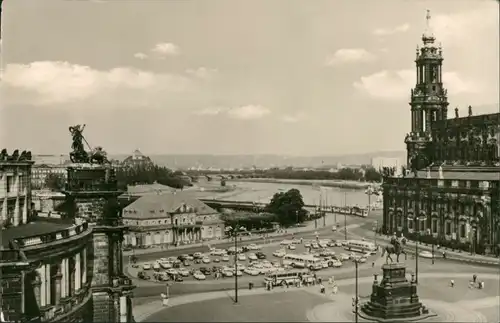 Altstadt-Dresden Theaterplatz mit HO-Gaststätte Italienisches Dörfchen  1979
