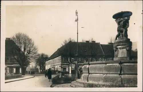 Josefstadt-Jermer Josefov Jaroměř Straßenpartie- Springbrunnen 1935