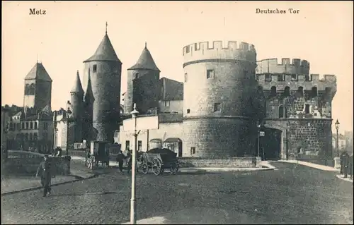 CPA Metz Deutsches Tor / Porte des Allemands - Fuhrwerk 1914