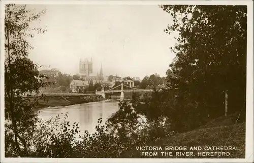 Hereford Henffordd Victoria Bridge, Cathedral From the river/Kirche,  1928