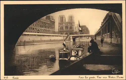 Paris Tous les ponts. Une vers Notre-Dame/kleines Schiff, Angler 1930